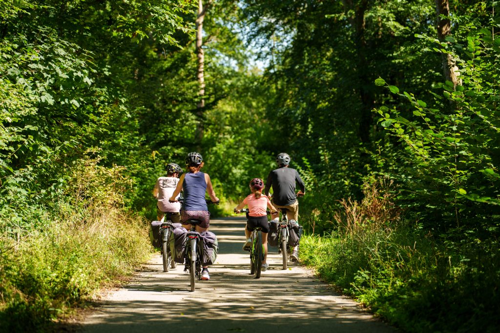 Le printemps dans le Haut-Rhin en Alsace, ça se vit à vélo